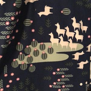 NWOT Llama leggings!!